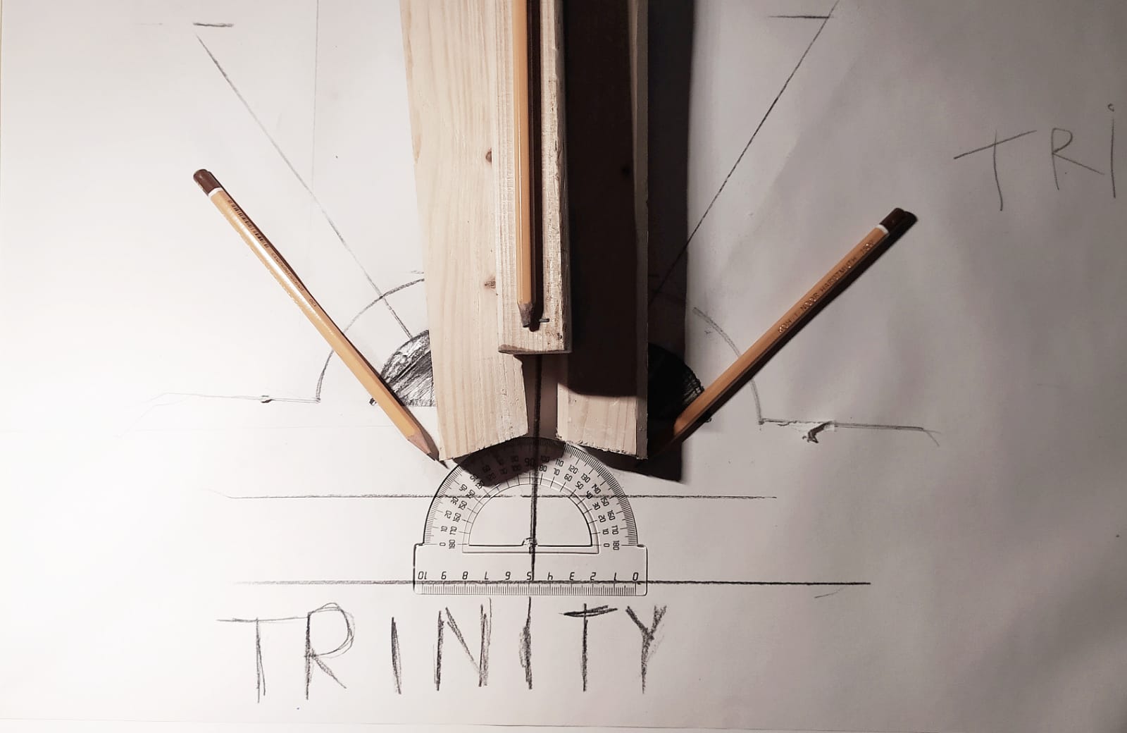 17:30 | Kaple Božího Těla >> Galerie XY a XY-1 | Jan Pfeiffer: Trinity | vernisáž | kurátor – Alexandr Jančík