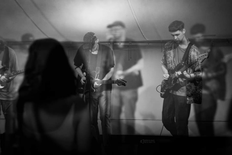 20:00 | Nádvoří Konviktu | Vladimír B. | koncert