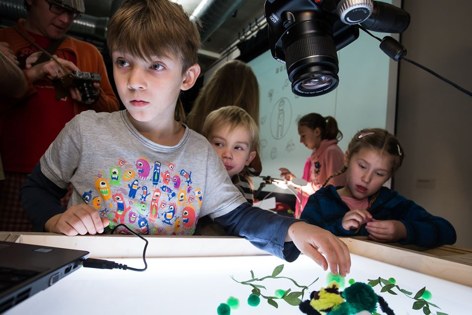 12:30–14:00 | Kaple Božího Těla | Stop Motion animace | workshop od sedmi do sta let – Pavla Šnajdarová